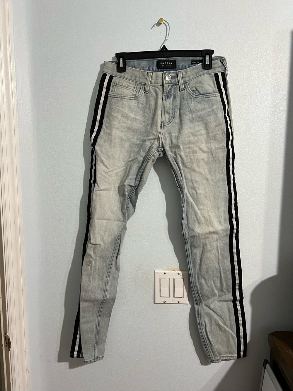 PacSun Light Wash Side-Stripe Men’s skinny Jeans - Light Blue